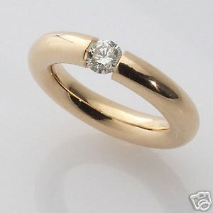 * Designer SPANNRING mit Steg 0,33 Carat Super Feuer